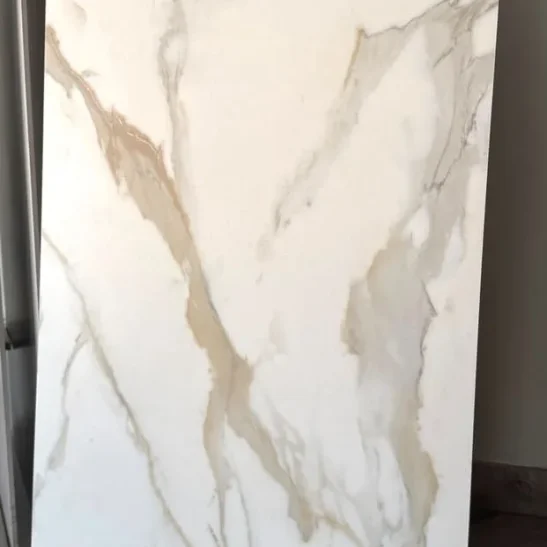 Piastrella gres porcellanato da interno soft touch 60x120 cm. Prestige Calacatta effetto Marmo. Pavimento o Rivestimento